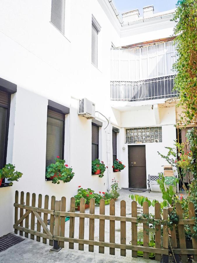 Simi Central Apartment Oradea Exterior photo
